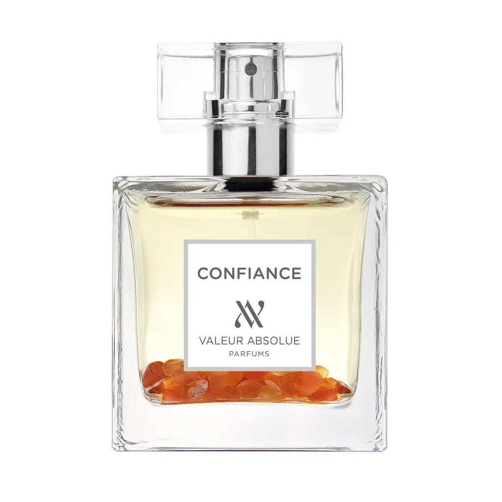 100ml square glass Valeur Absolue Confiance bottle with clear cap and orange carnelian stones at the bottom.
